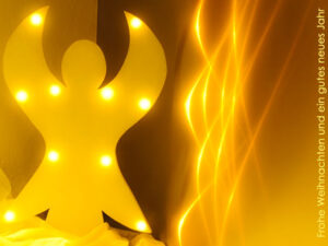 Engel im Licht gelb